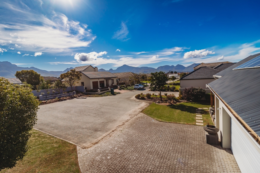 3 Bedroom Property for Sale in Kraaibosch Country Estate Western Cape